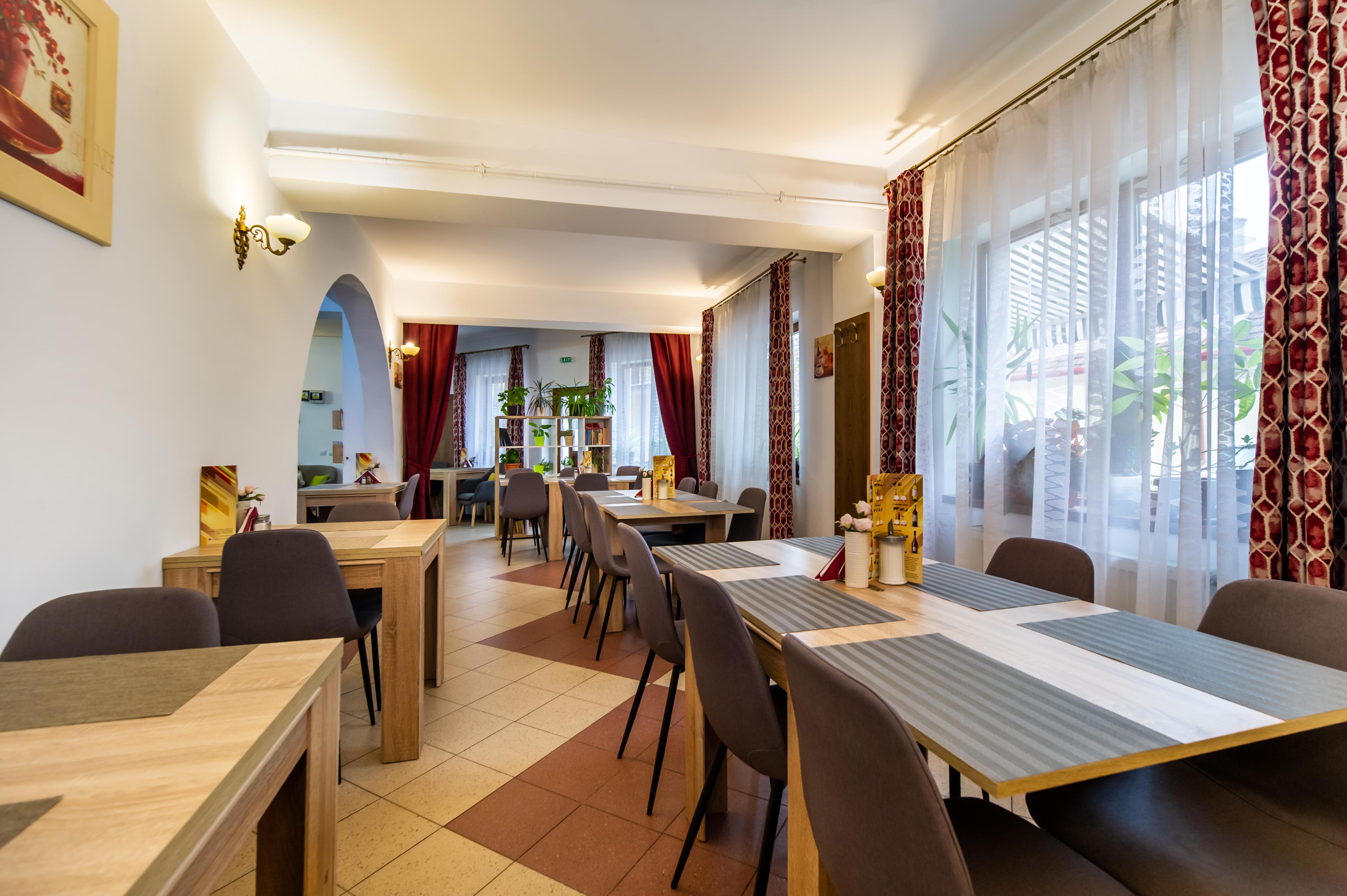 Long Street Hotel Brasov Luaran gambar