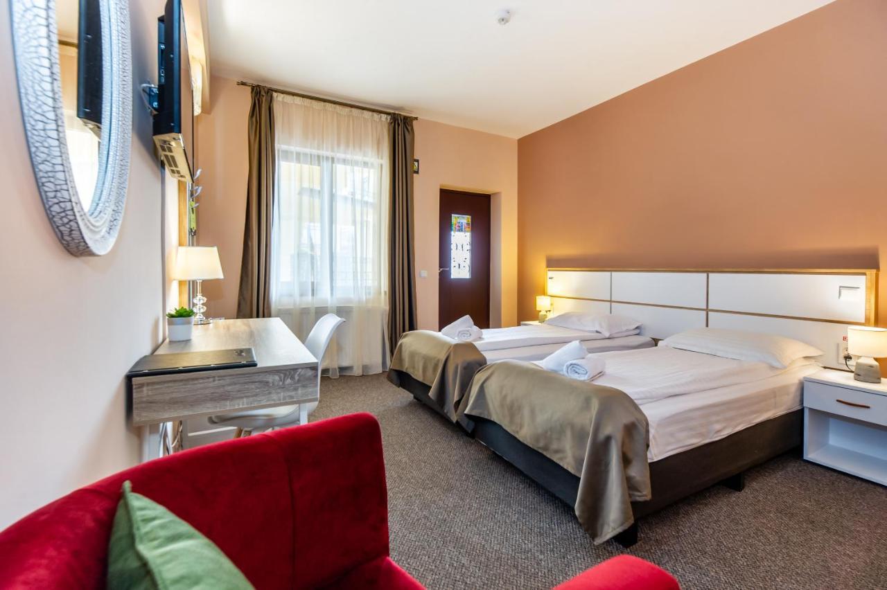 Long Street Hotel Brasov Luaran gambar